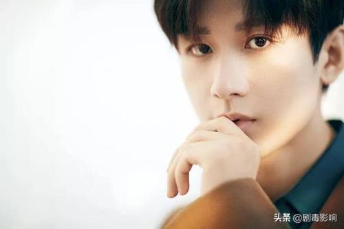 成毅和尹正谁的知名度高