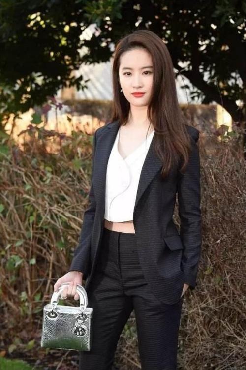 刘亦菲身高体重多少，揭秘刘亦菲的个人资料
