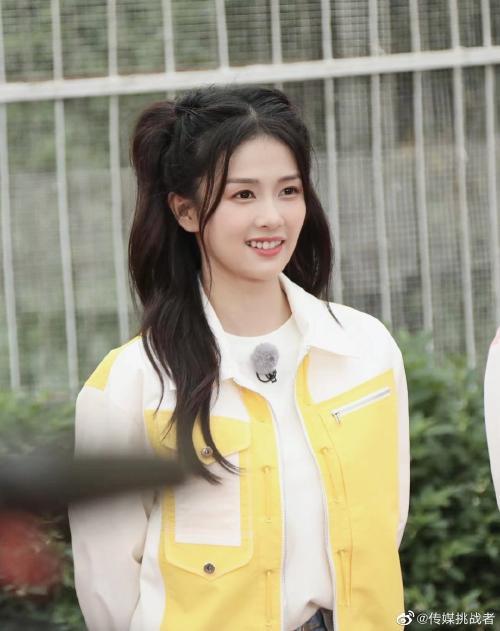 白鹿和angelababy谁火