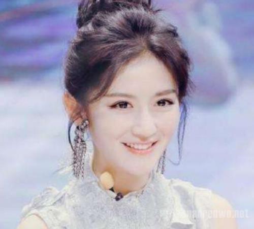 谢娜公司签约哪四个艺人