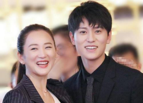 秦俊杰姐姐是谁