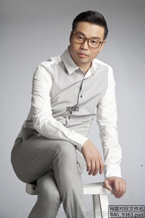 王迅自己开公司吗