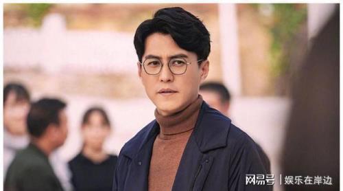 靳东原名