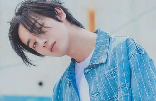 李宏毅喜欢什么颜色