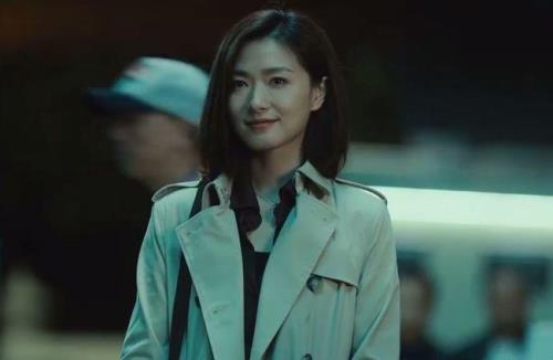 人潮汹涌肖央前女友扮演者叫什么
