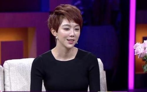 王博谷和姜妍什么关系
