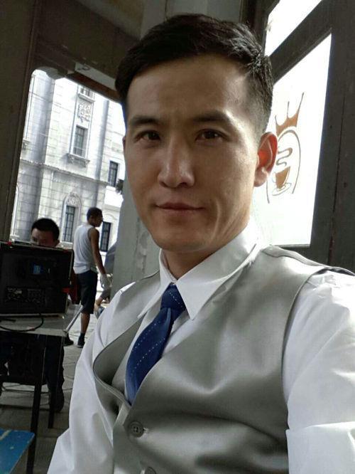 马赫在麻辣变形计中演谁