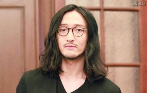 王传君多高