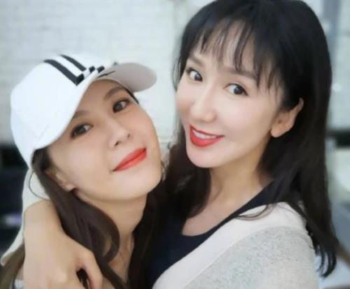娄艺潇有女儿吗