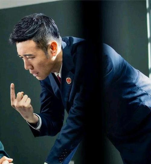 巡回检察组于和伟真实身份