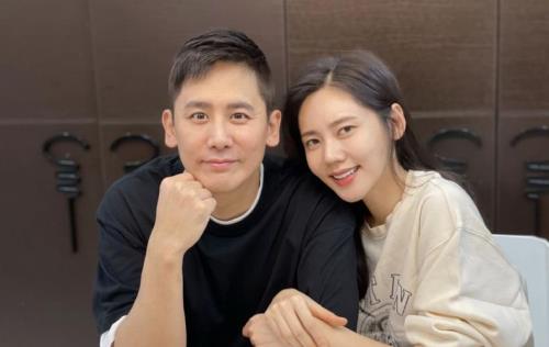于晓光老婆秋瓷炫身世