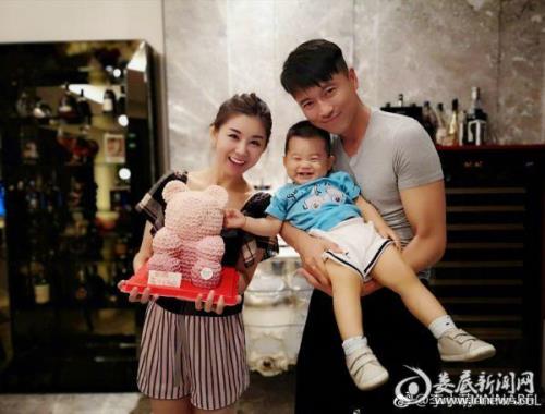 李小萌为什么嫁给王雷