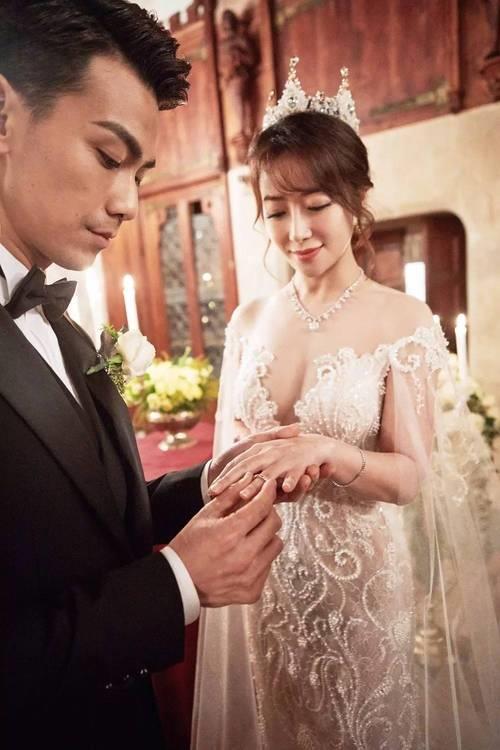 陈紫函戴向宇完婚了吗什么时候结婚的