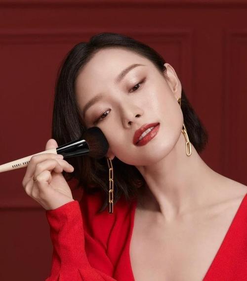 倪妮喜欢什么颜色