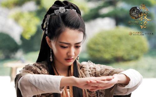 李一桐和徐璐是一个人吗