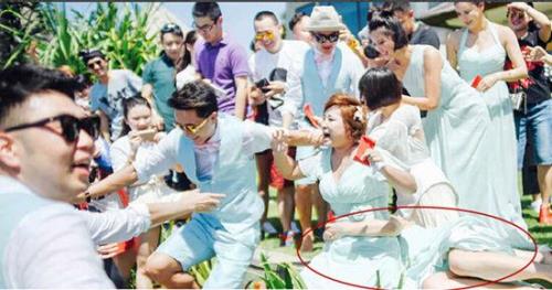 包贝尔闹伴娘柳岩事件到底怎么回事