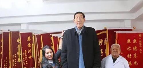 于蓝的真实身高