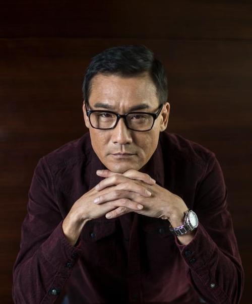 梁家辉弟弟是谁