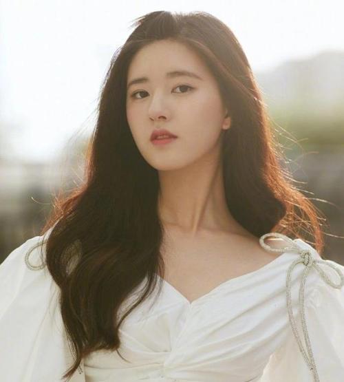 11月1出生的女明星