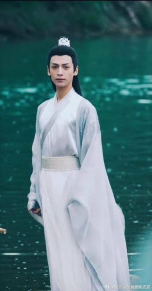 香蜜沉沉烬如霜喜欢润玉的是谁