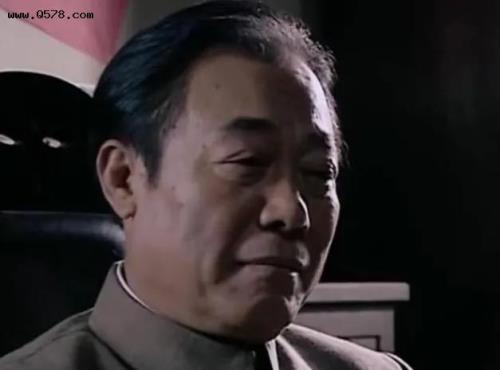 摧毁电视剧里面的内鬼是谁