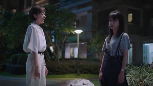 以家人之名里面扮演李尖尖的人还活着吗