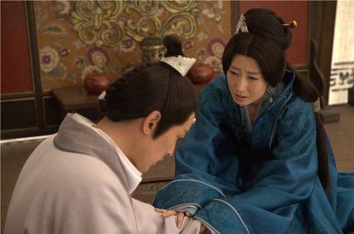 越妃怼全场第几集