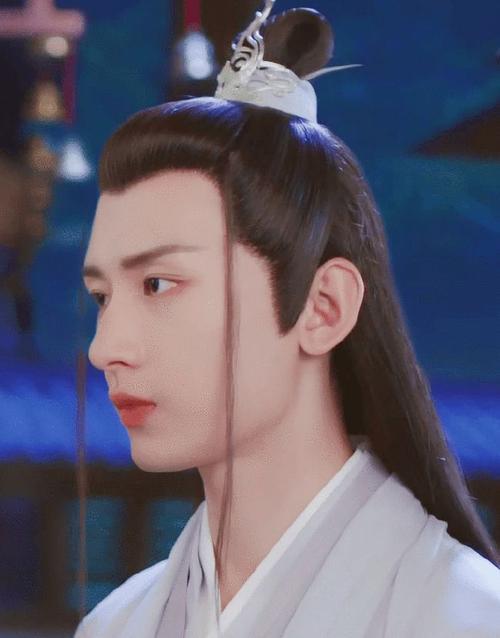 成毅为啥不张大嘴笑