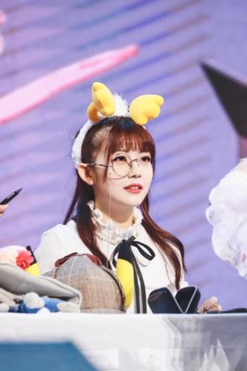 火箭少女小七哪里人