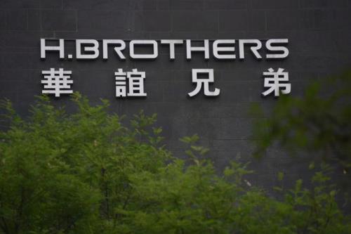 华谊兄弟旗下艺人有哪些，华谊兄弟旗下艺人名单