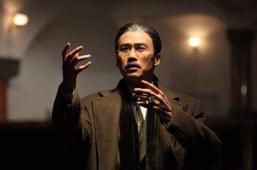 《传奇之王》剧情介绍