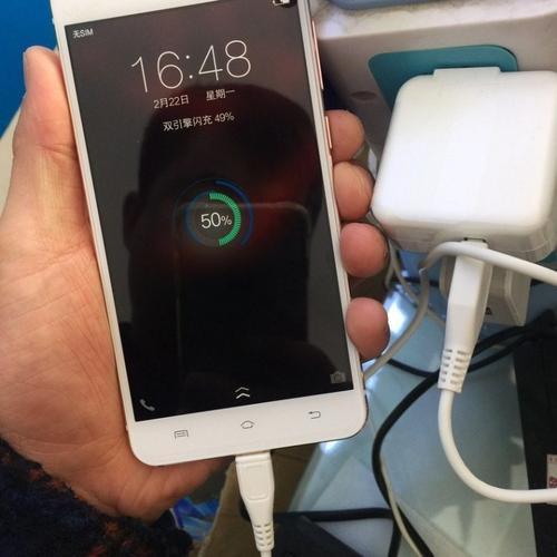 手机充电现在没有闪充了怎么回事原来有的