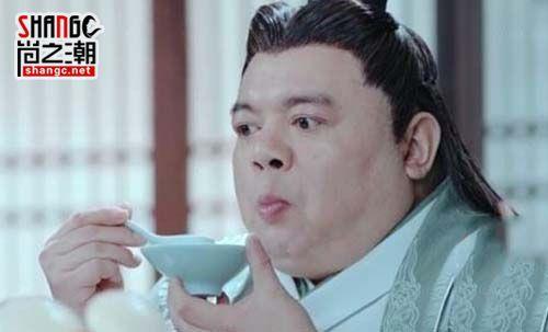 诛仙中，最后青云的掌门是谁田不易是被谁害死的万剑一不是死了吗，怎么还活着