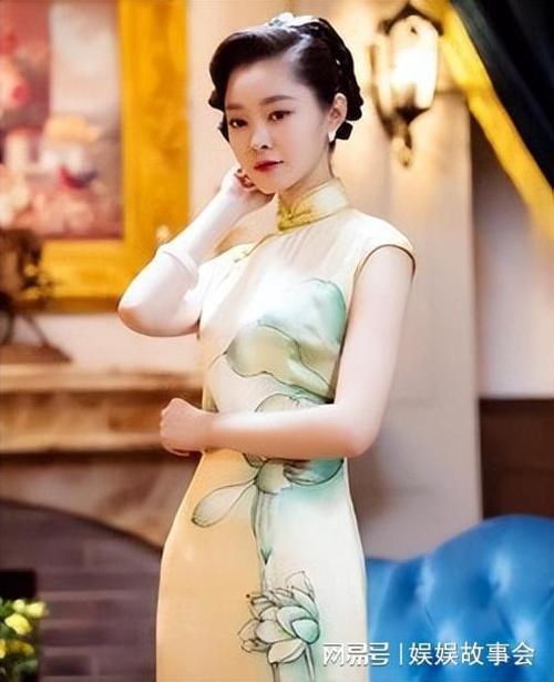 女主称呼男主江子哥的小说,女主穿旗袍特好看