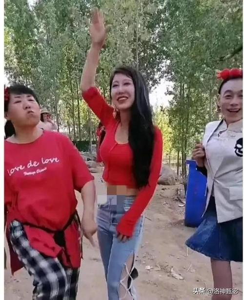 网红丹娜是哪里人