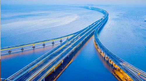 胶州湾跨海大桥建设者