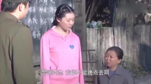 樱桃红之袖珍妈妈大写字母怎么拼