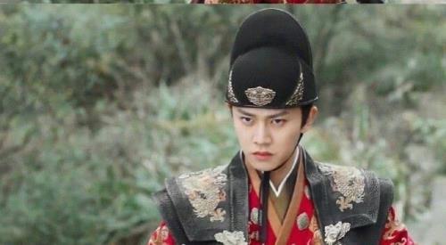 锦衣之下陆绎发现今夏嫁人