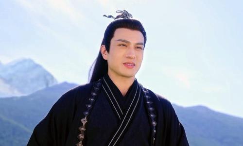 录呜之前救唐周的是谁