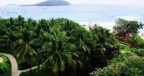 “东东西西敲暮鼓晨钟，南南北北辨冬汤夏水”是什么意思