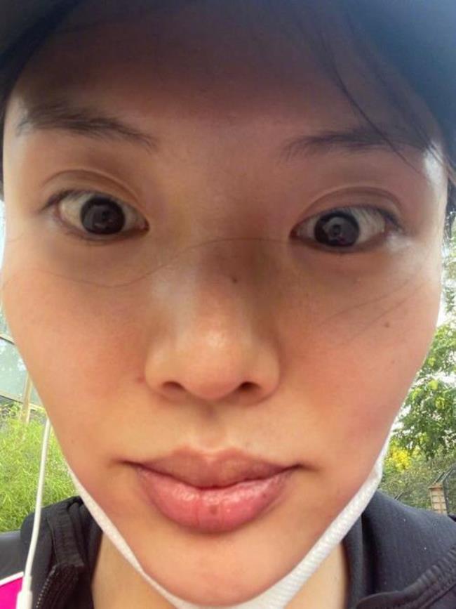 别人说你化妆吓人怎么怼回去