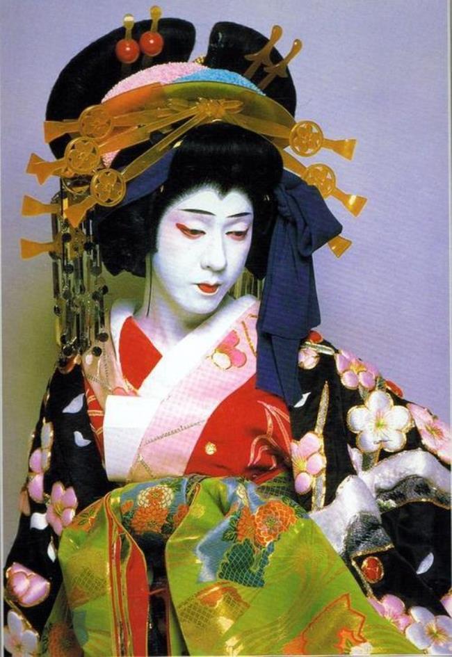 花魁小妾结局