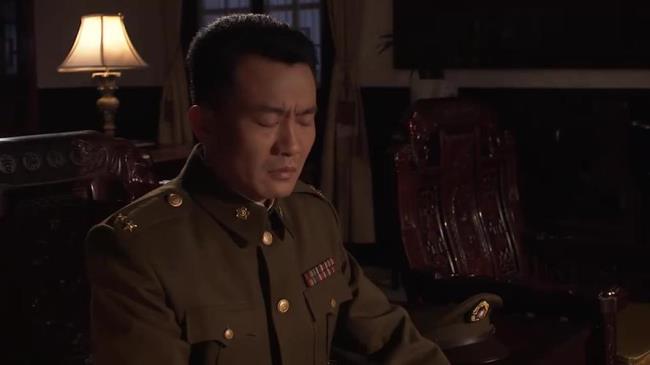 黎明前的暗战的演职员表