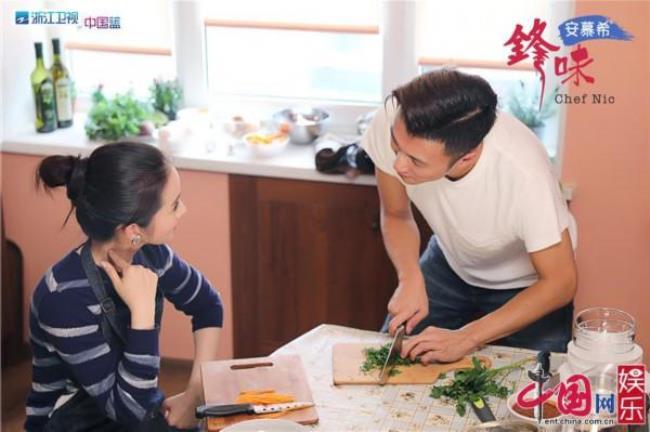 风味人间是谢霆锋的吗