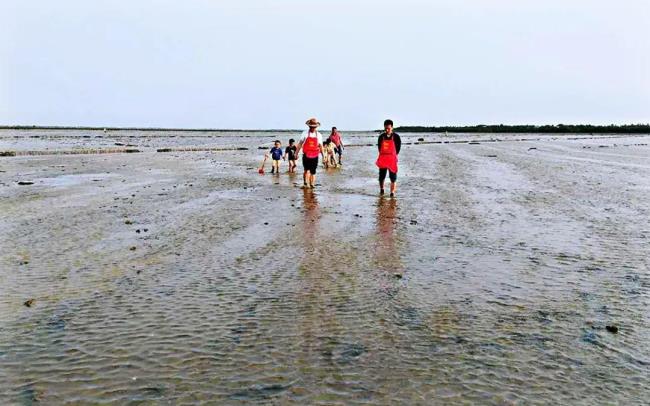 松兰山沙滩怎么赶海