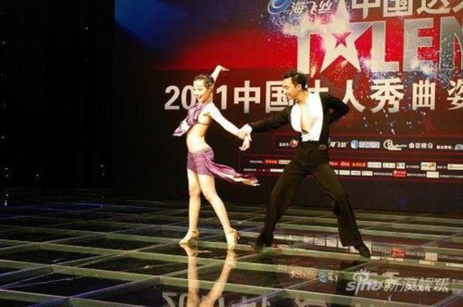 中国达人秀赵责宇怎么做到的
