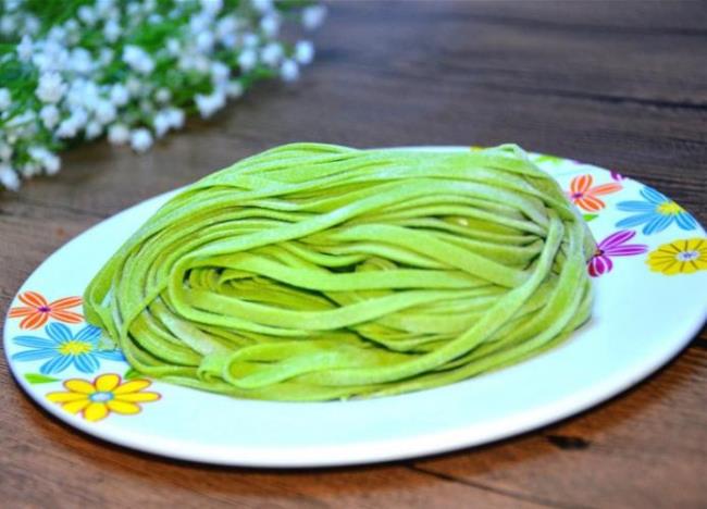 陕西老乔菠菜面做法