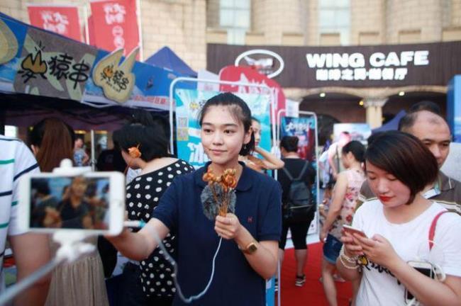 做美食主播可以用剪映吗