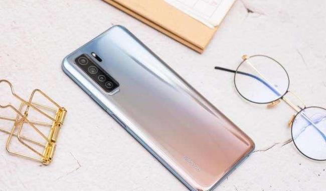 iqoo蓝牙耳机华为nova8可以用吗