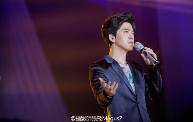 如何评价李健的《车站》